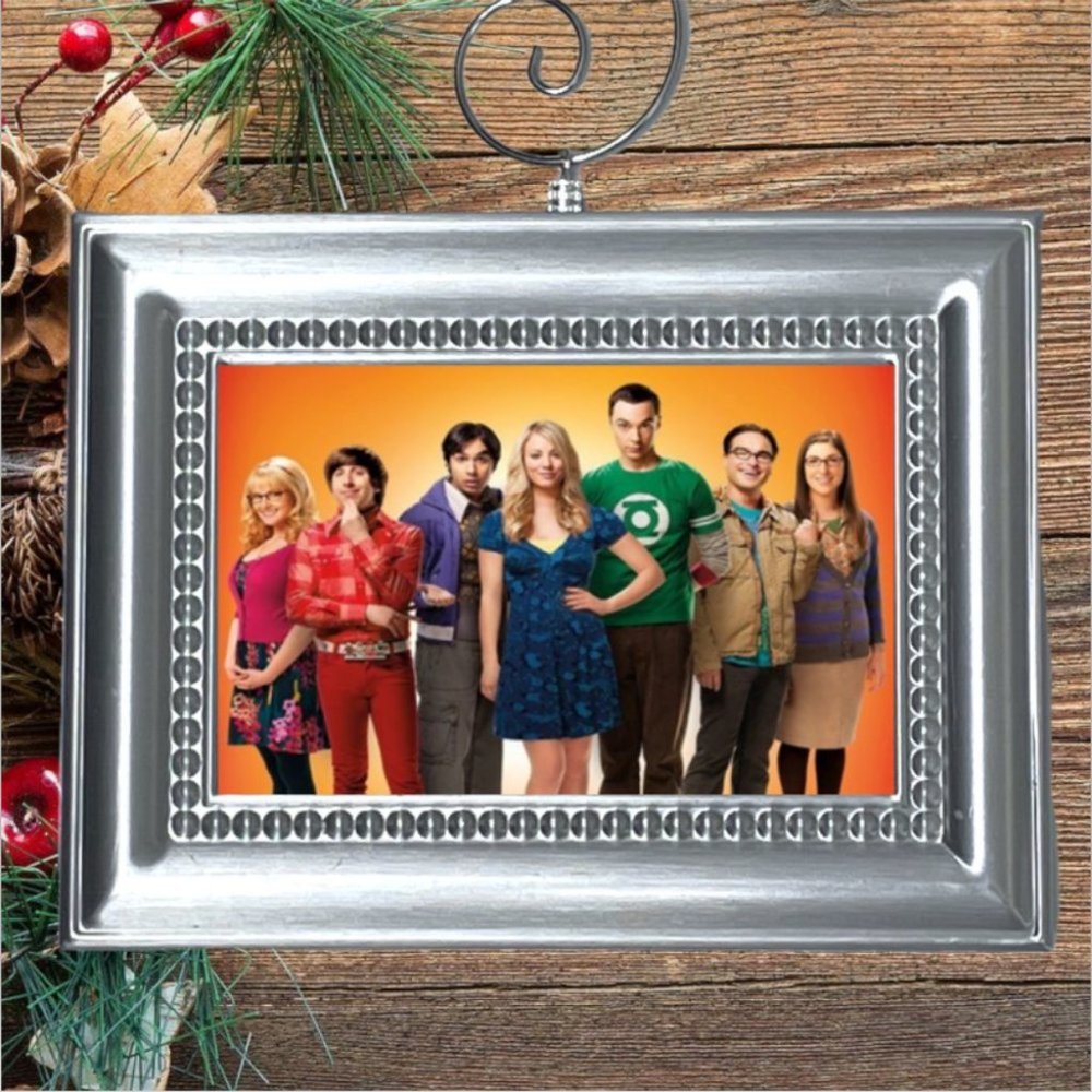 The Big Bang Theory Cast Sheldon Cooper Penny Leonard‎ Christmas Ornament